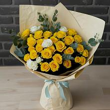 Букет цветов из:  Розы в Пушкинские Горы