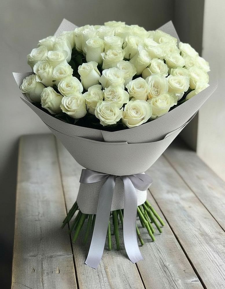 Букет 35 Белых роз в Пушкинские Горы