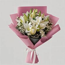 Букет цветов из:  Лилии в Пушкинские Горы