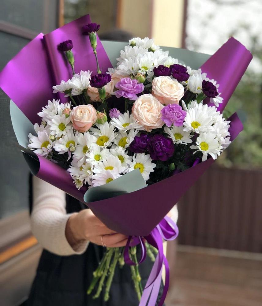 Букет цветов из: Хризантемы, Гвоздики и Розы в Пушкинские Горы