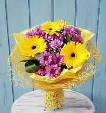 Букет цветов из:  Хризантемы и Герберы в Пушкинские Горы