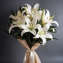 Букет цветов из:  Лилии в Пушкинские Горы