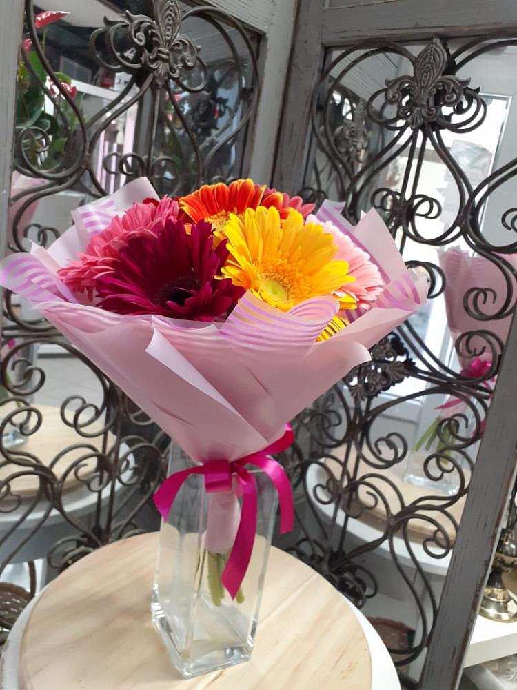 Букет цветов из: Герберы в Пушкинские Горы