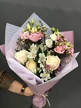 Букет цветов из:  Альстромерии, Розы и Лизиантусы #REPLACE_PRED# Пушкинские Горы