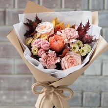 Букет цветов из:  Гвоздики, Хризантемы и Розы в Пушкинские Горы
