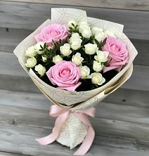 Букет цветов из:  Розы в Пушкинские Горы
