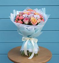 Букет цветов из:  Хризантемы и Розы в Пушкинские Горы